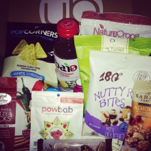 Healthy Snack Subscription Box  Gluten-Free, Vegan & Keto Snack Boxes –  UrthBox